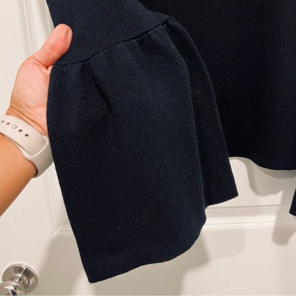 Ann Taylor Women's Color Block Bell Sleeve Pullover Sweater in Size Medium - Picture 4 of 11